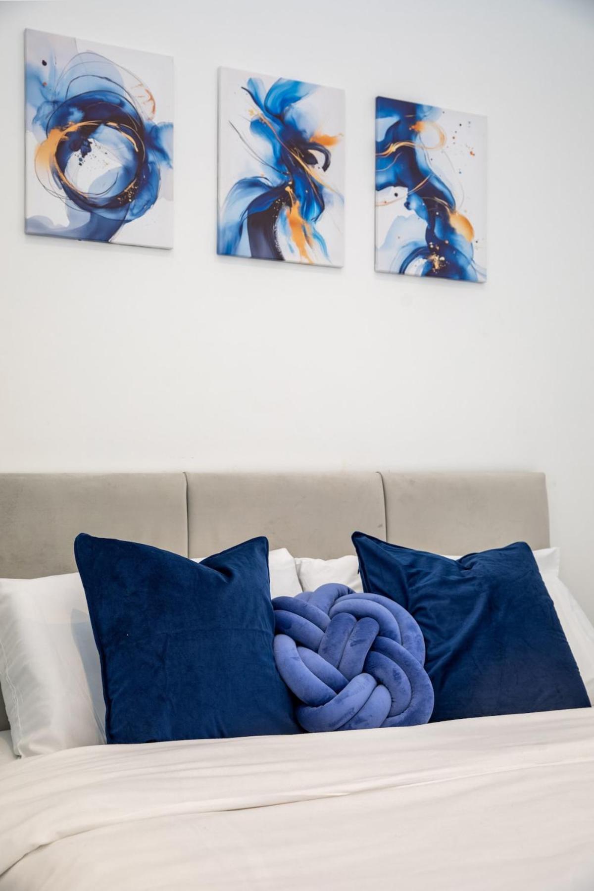 Stylish 2-Bed Flat In The Heart Of West Hampstead Leilighet London Eksteriør bilde